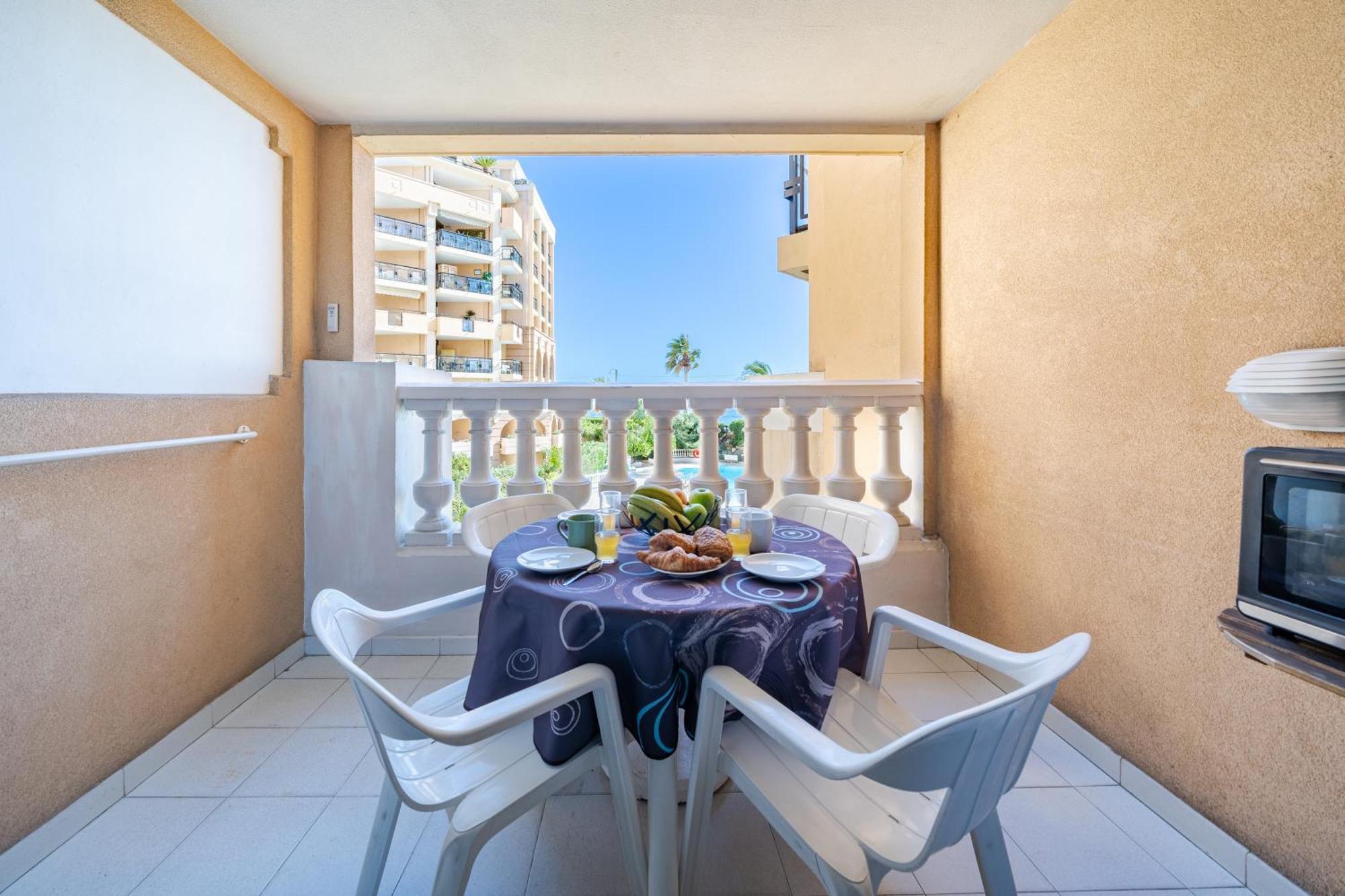 Residence La Palme D'Azur - Канны Экстерьер фото