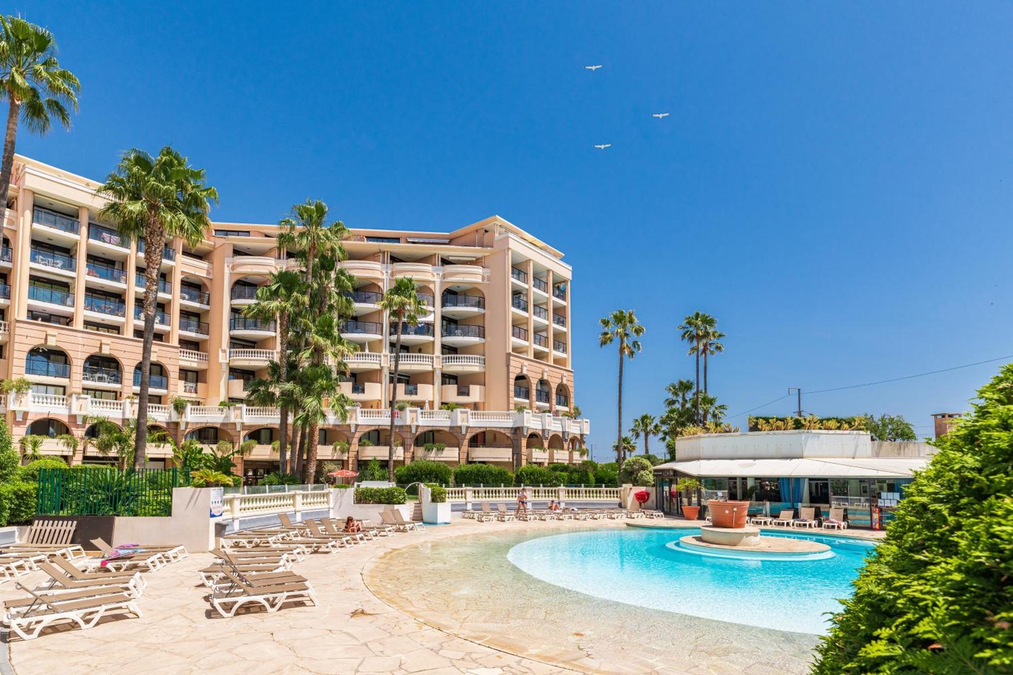 Residence La Palme D'Azur - Канны Экстерьер фото